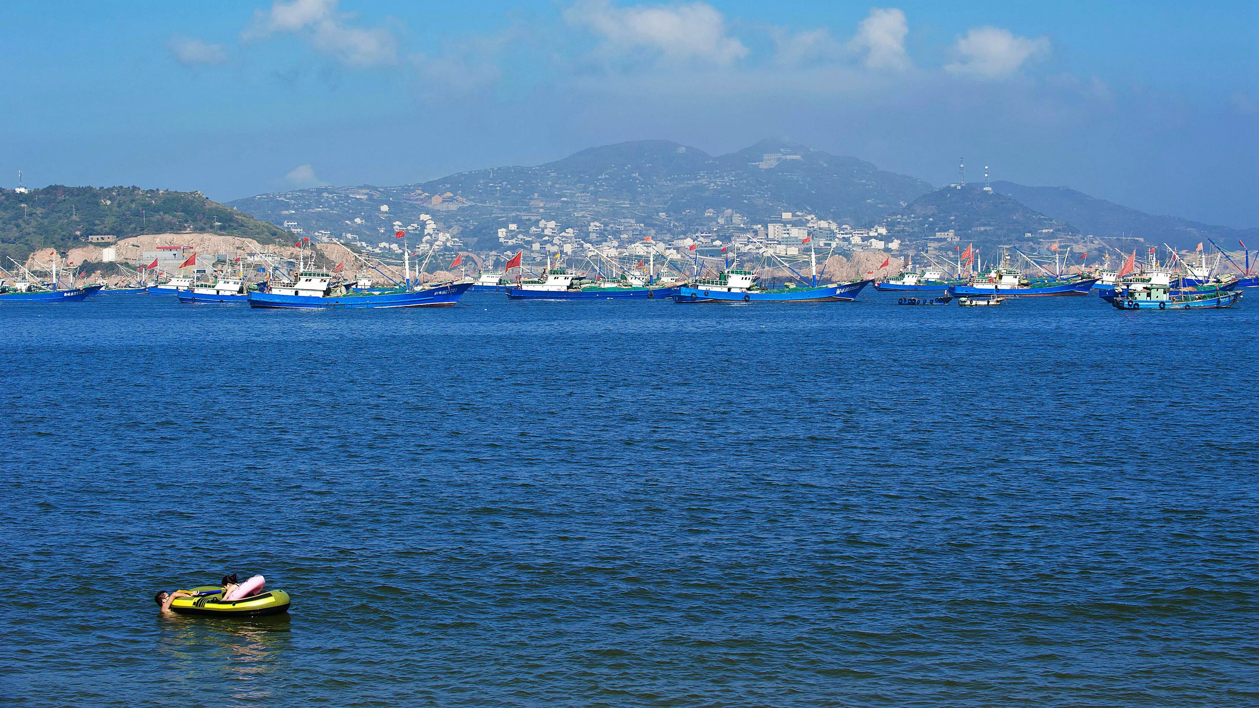 枸杞岛他比东极岛更东海水更蓝