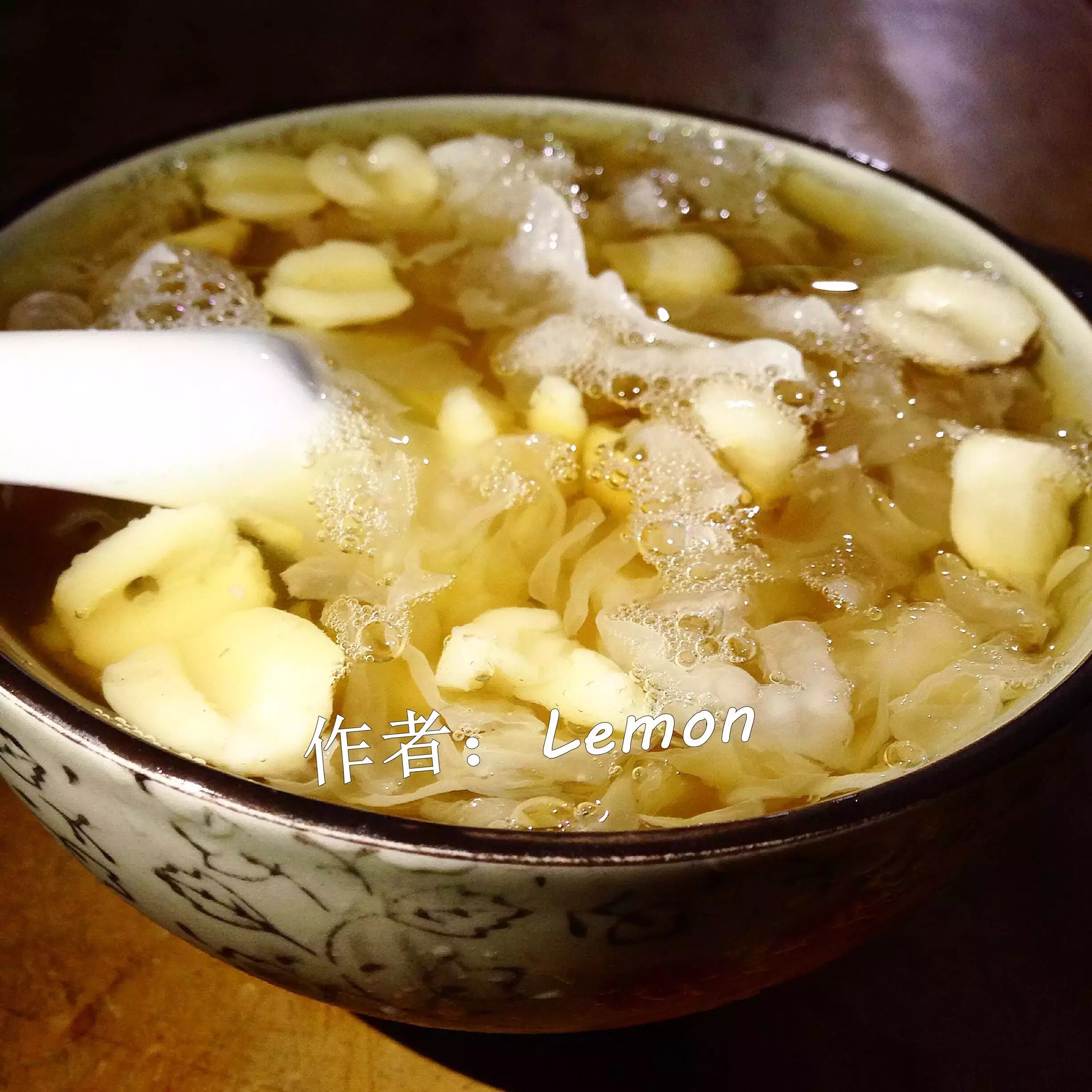 一个外地人眼中的北海美食--糖水,炒螺,粉肠煲,鸭脚煲