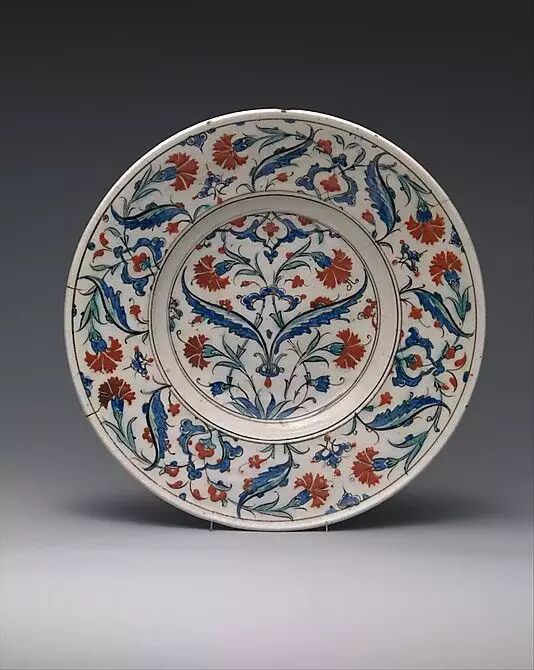 古代陶瓷艺术品 80年代博山陶瓷厂生产中国国家陶瓷工艺大师杨玉芳设计敦煌舞女瓷