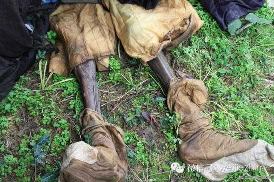 2004年;某医院太平间出现集体诈尸现象,通过监控可以看出冷冻柜里的10