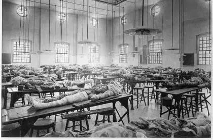 恐怖！100年前解剖人體的圖片，看著很詭異！ 靈異 第2張