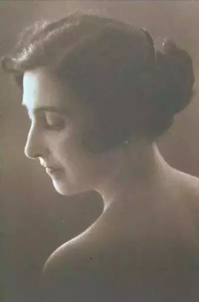 122����̫̫�Ĵ������