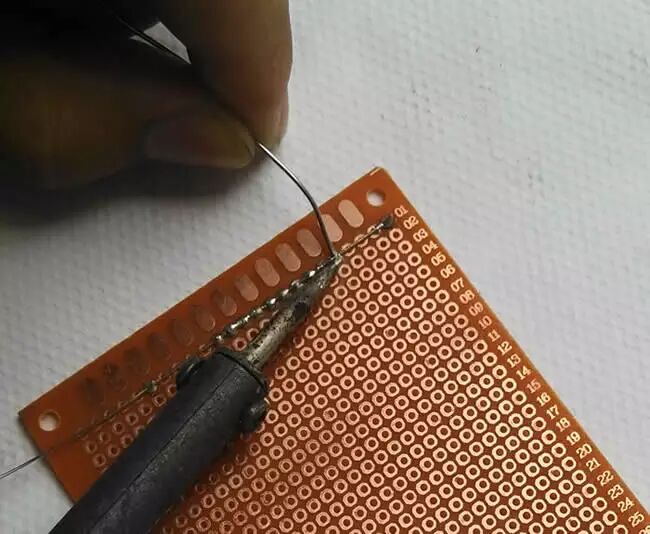 手工焊接技术之拖焊技术