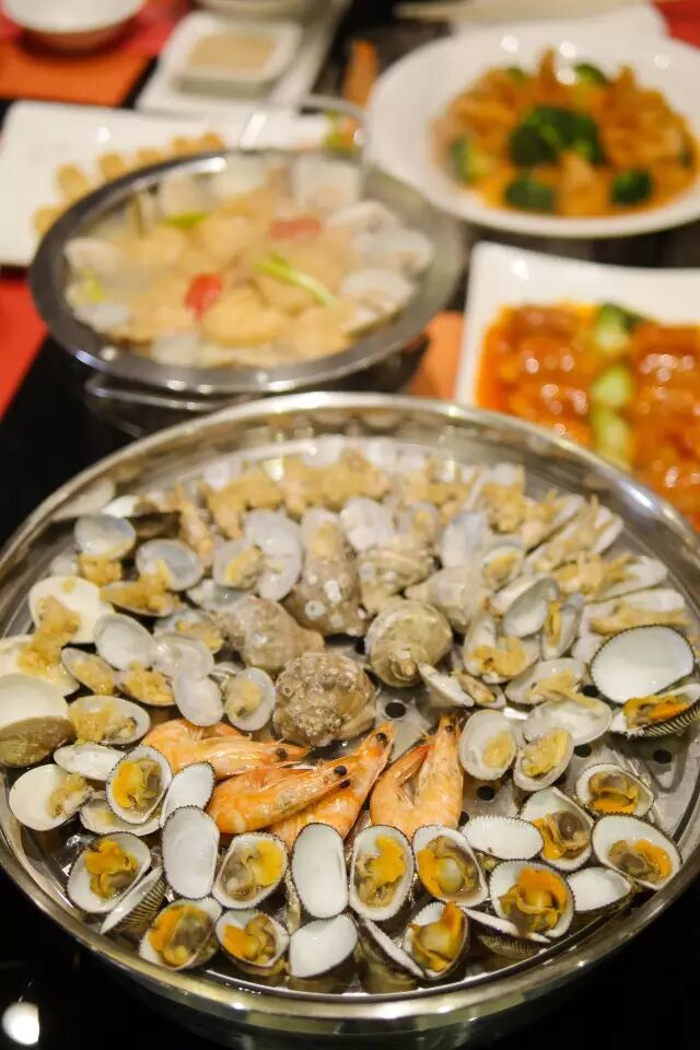第四次吃蒸汽海鲜,这东西好像是一夜之间火了起来,出现在各种餐厅内