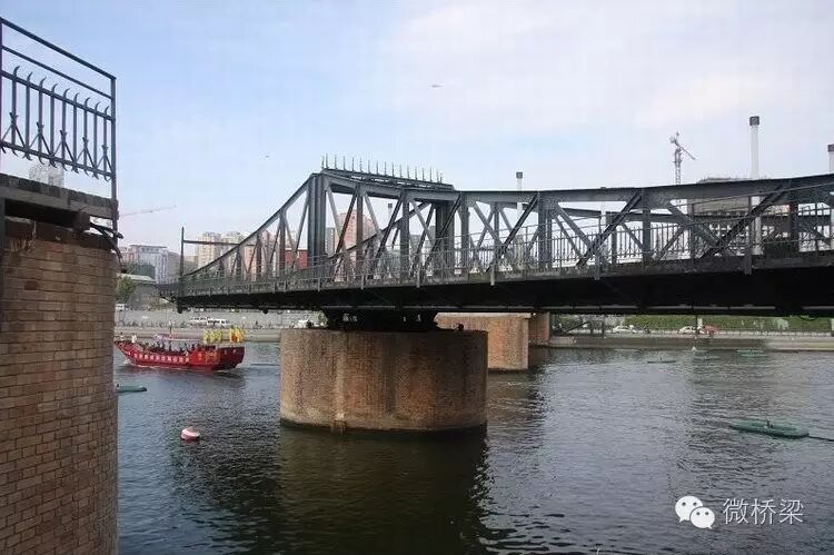 322 天津最早三跨平转式开启的钢结构桥:金汤桥