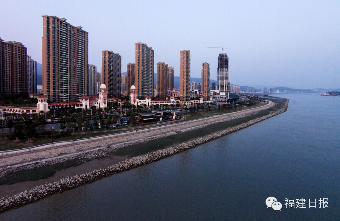 ▼三縣洲大橋▼浦上大橋▼軟件園中心草坪