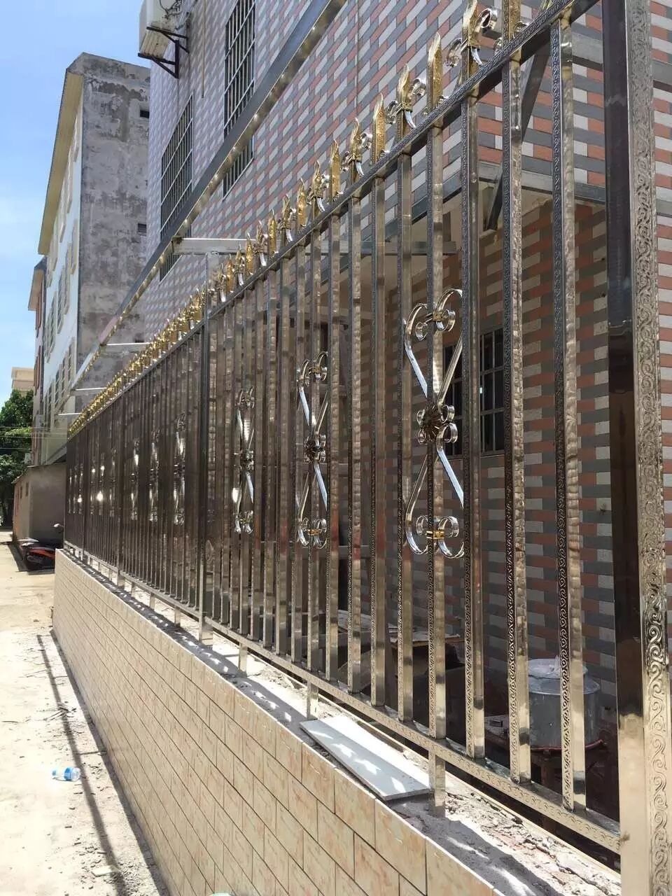 北京家装配件价格交流组,《金海辉煌》【长荣彩色不锈钢】广西北海侨