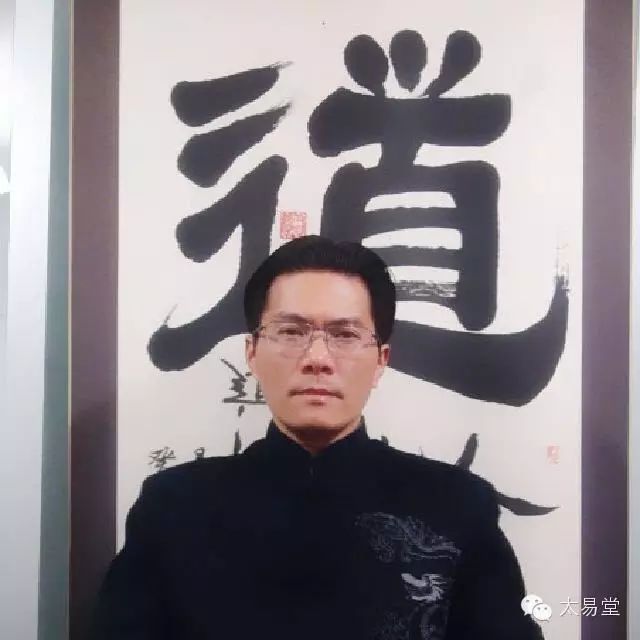 易道学李彦龙结婚照片_周易梅花数_道学课堂梅花易数预测数