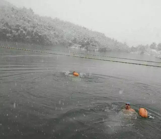 北京游泳教练培训