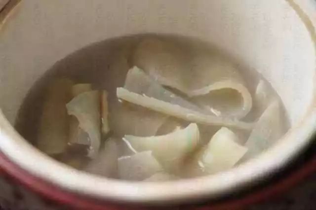美味多汁的小笼包原来是这样做出来的!