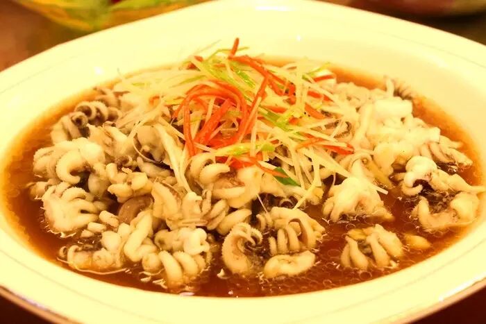 白灼墨鱼头,38元.