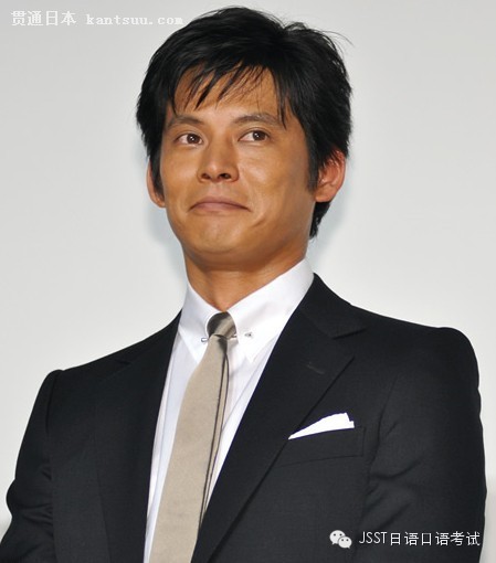 织田裕二遭遇车祸右腿右肩受轻伤