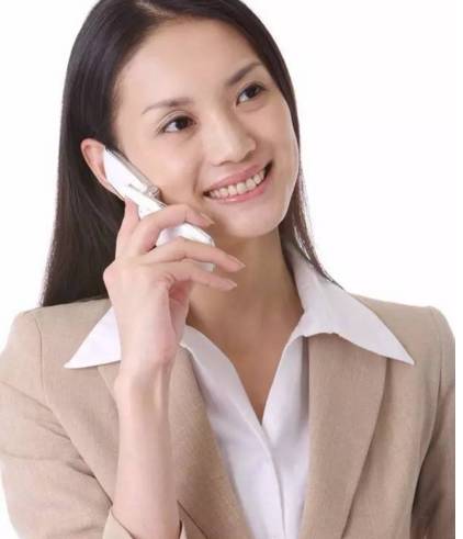 打电话与接电话应该注意的职场礼仪!