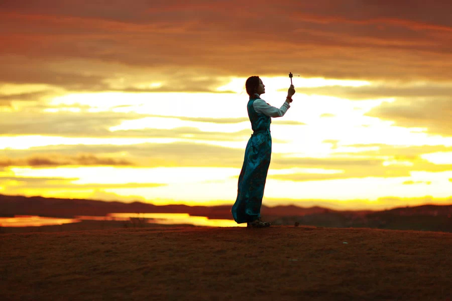 仓央嘉措如果拥抱只有一次