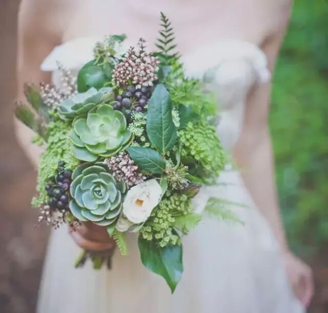 婚礼上的亮点 —— 多肉手捧花！
