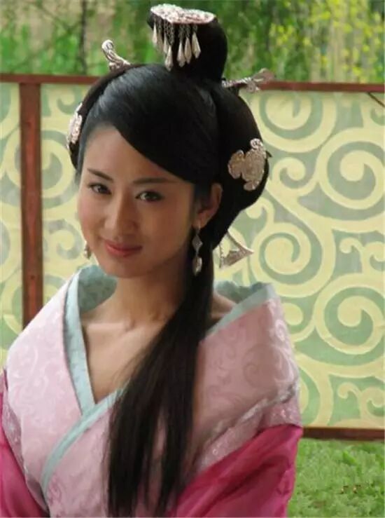3,赵合德:汉成帝妃子