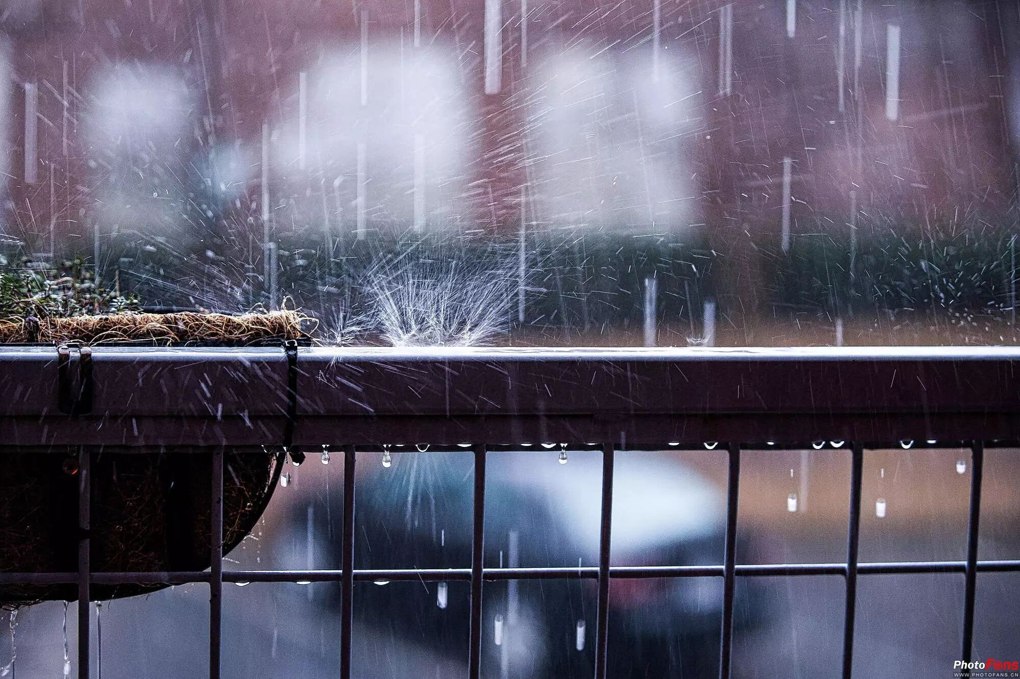 雨天拍摄创意思路