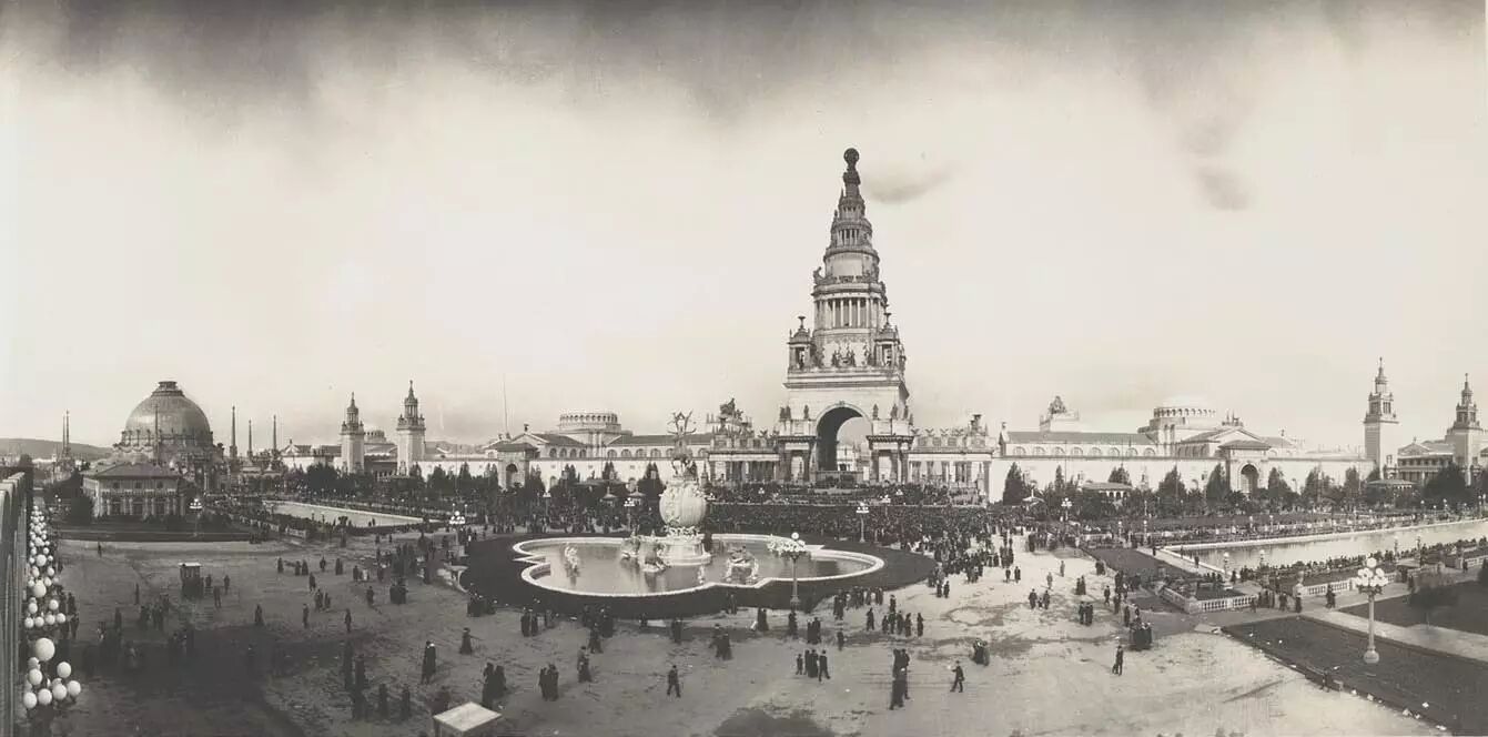 1915年,在美国旧金山举办的巴拿马万国博览会盛景.