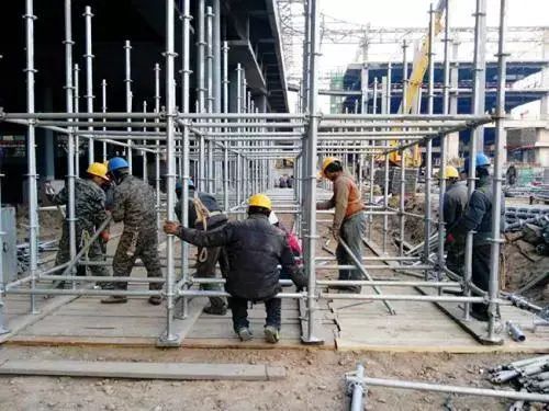 新型盘扣式支架搭设施工技术要点总结！！的图22