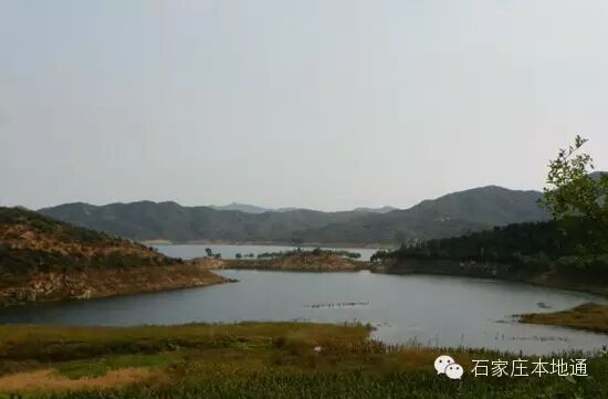 翠屏湖又名白草坪水库,锁云湖,位于槐河上游,坝址在赞皇县野草湾村