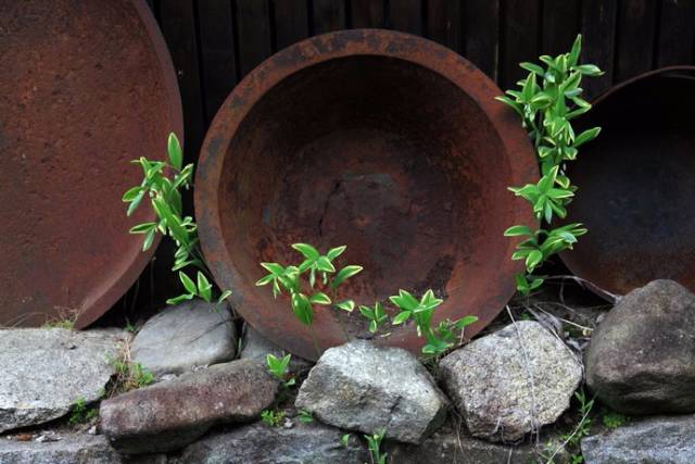 这些花器，不也令人耳目一新