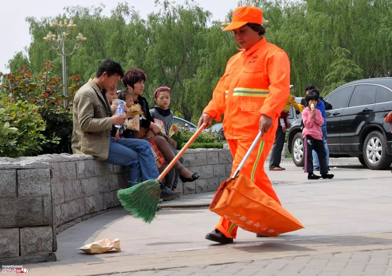 环卫工人,身边最可爱的人