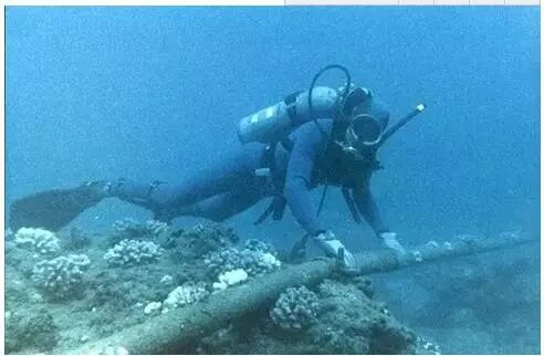 海底电缆是如何铺设的？水下电缆坏了又要如何维修？的图13
