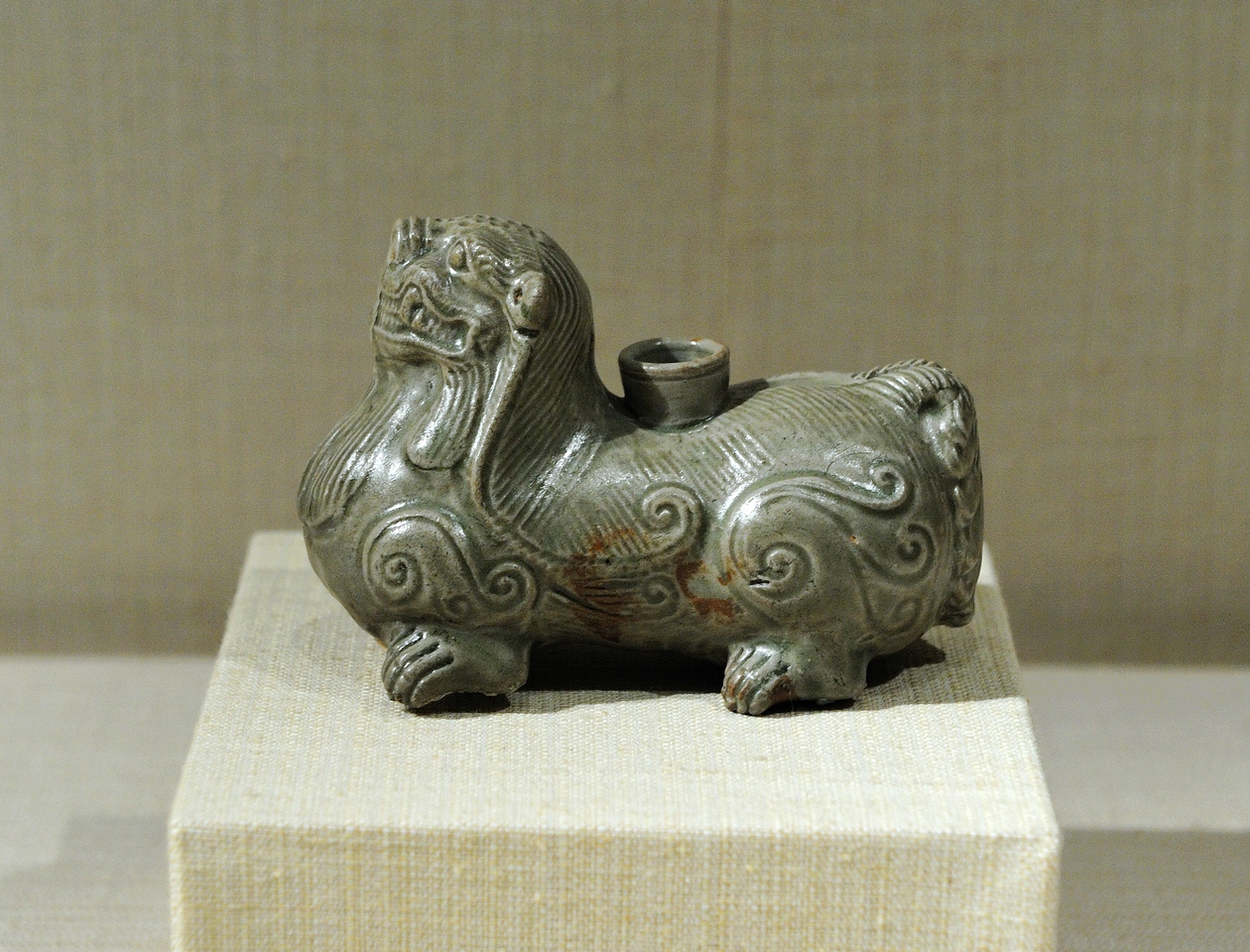 青釉魂瓶  西晋 高45.