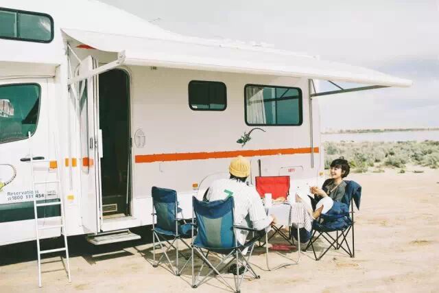 这不是婚纱照，但却是最最棒的结婚照