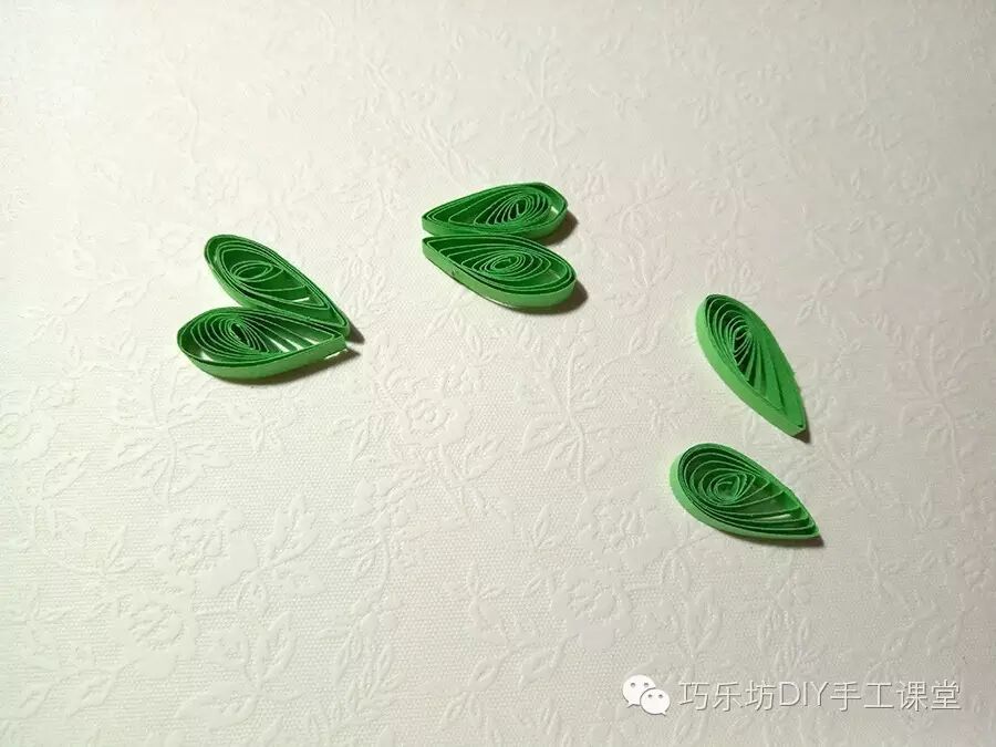 衍纸装饰画幸运草衍纸教程