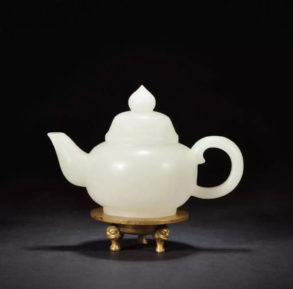 洛阳亲友如相问一片冰心在玉壶