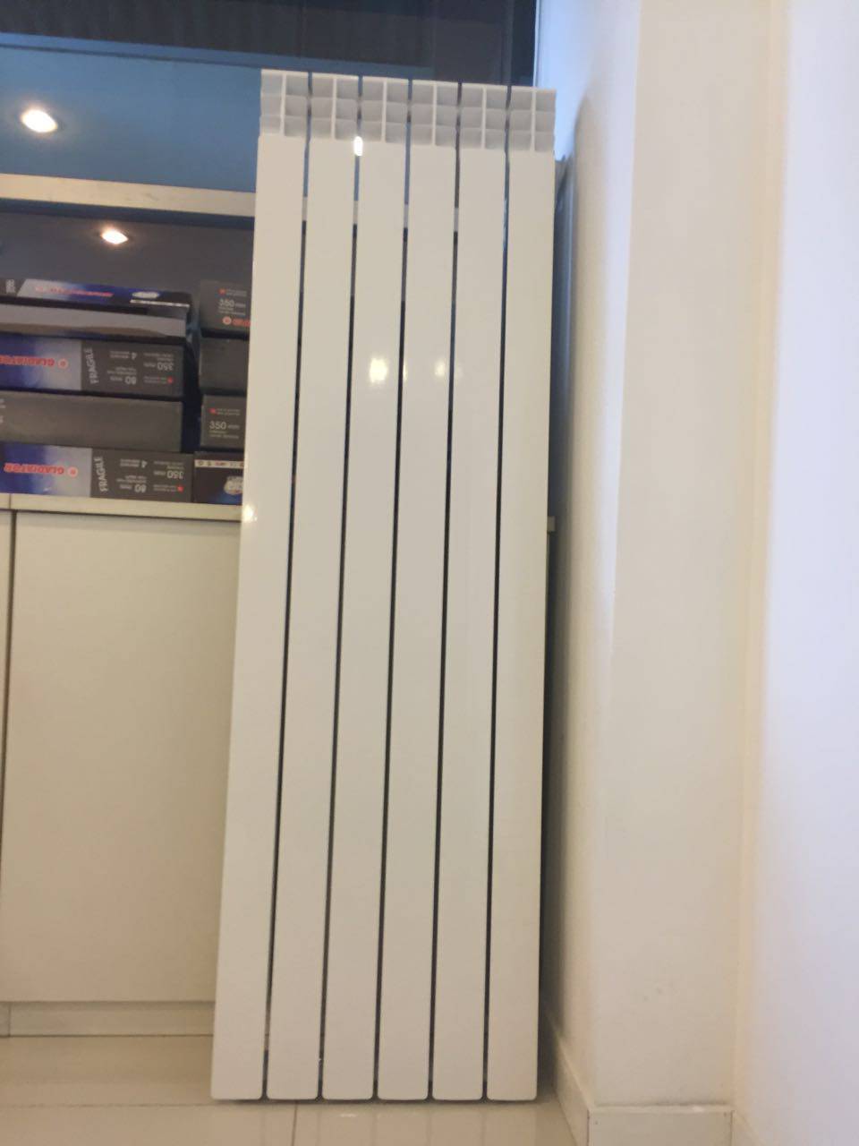 爱上新品|意乐1.6m整体压铸铝双金属散热器,还有炫彩新品等你来约