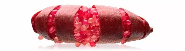 生蚝里面黑色的像屎一样的能吃吗_狗狗拉黑色的很稀的屎像墨汁一样_生蚝有屎吗