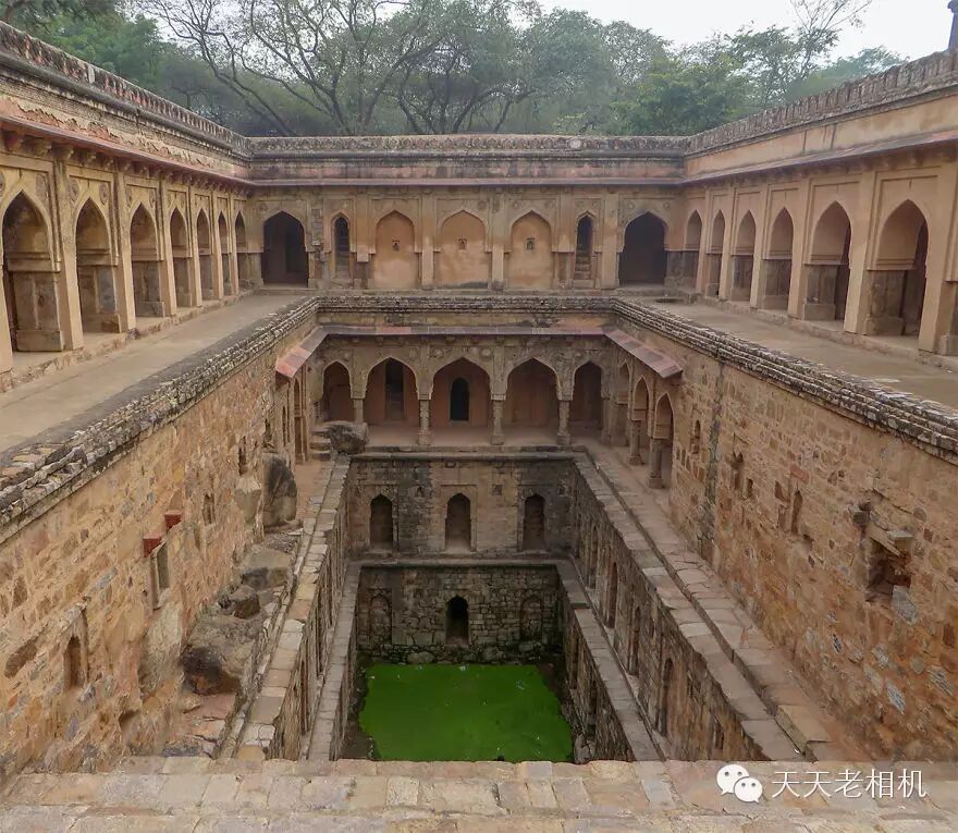 印度那些古老而宏伟的下沉式建筑