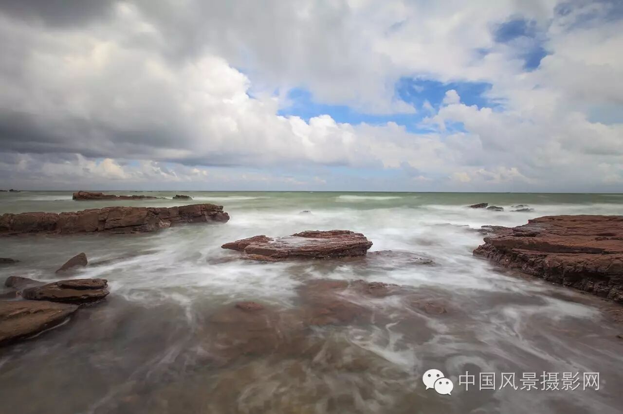 游拍防城港怪石滩