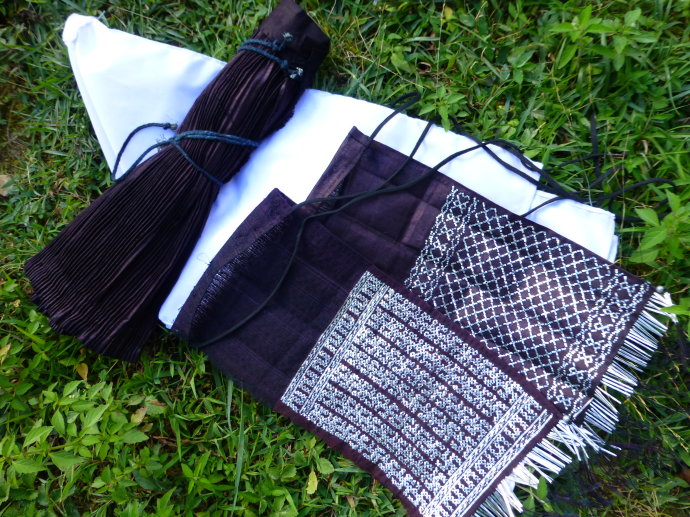 斜针绣缠钉绣数纱绣缠线绣马尾绣挑花锁绣跳针绣盘线绣双绞钉金绣盘金