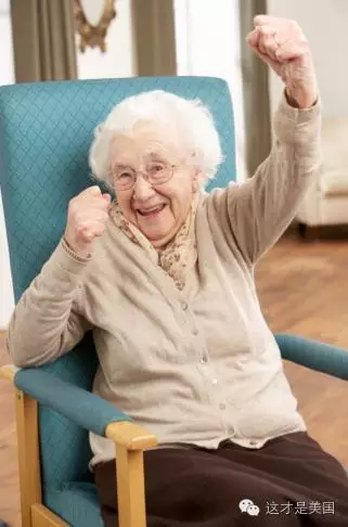 ZT:她患癌时写下45条人生格言,一直坚持照着生活,现活到90岁了! ZT:她患癌时写下45条人生格言,一直坚持照着生活,现活到90岁了!