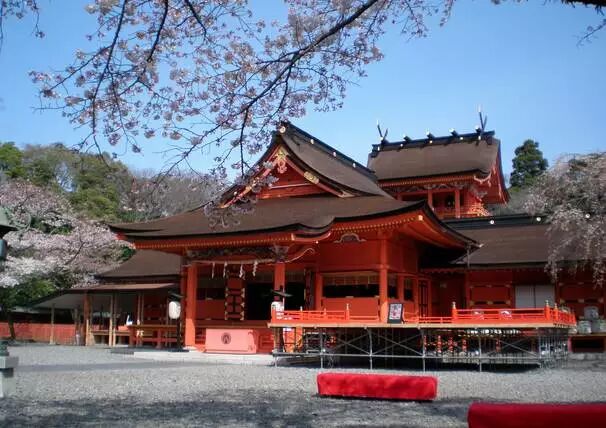 富士山那儿有座古神社听说可以带你穿越