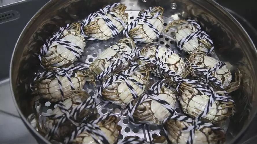 【食之道】闻其香 醉其味—朗姆桂花蟹