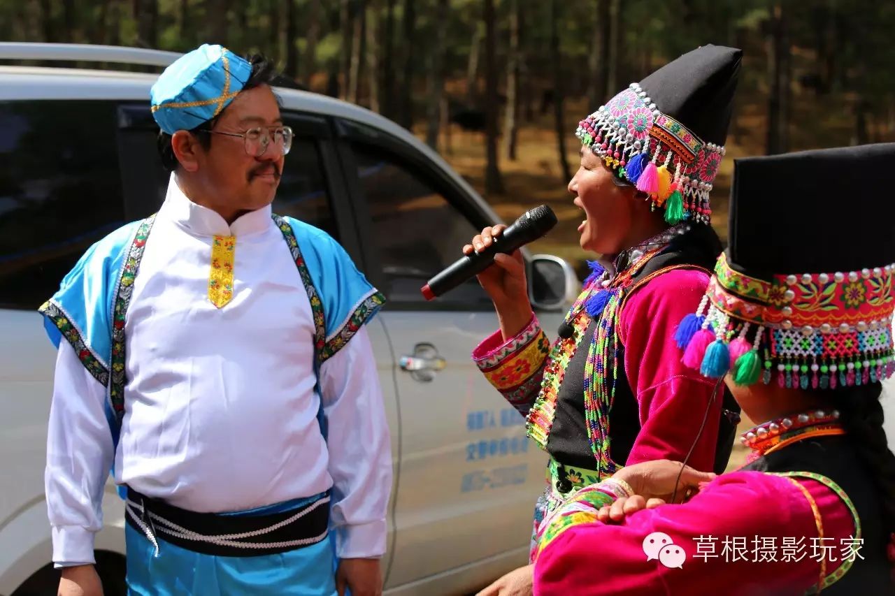 布朗族是中国西南历史悠久的一个古老的土著少数民族,布朗族先民曾被