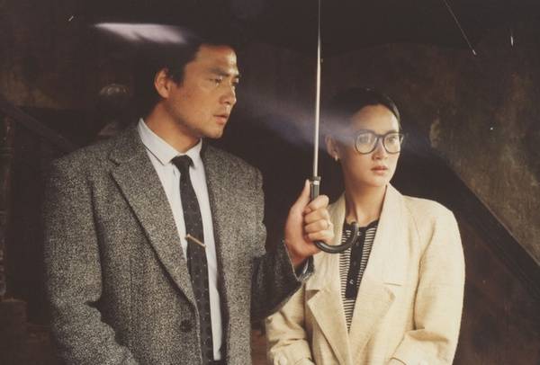 带导演的电视剧照片_导演的照片_电视剧导演照片带字幕