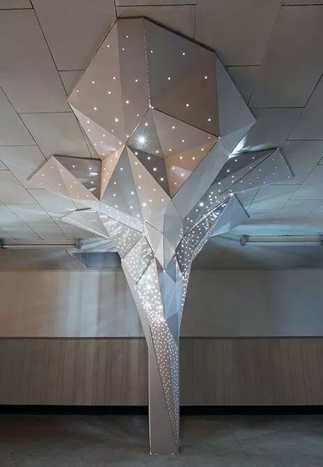 假如你的办公室有根柱子