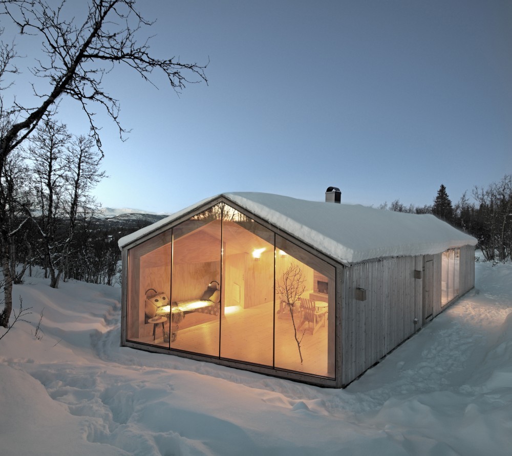 3座北欧严寒中的温暖木屋