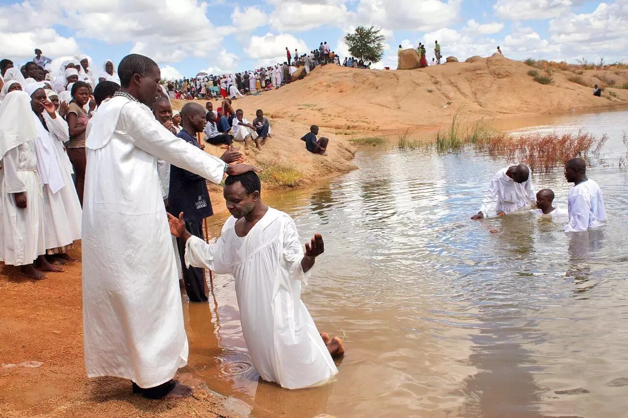新刊|深入津巴布韦:多彩非洲