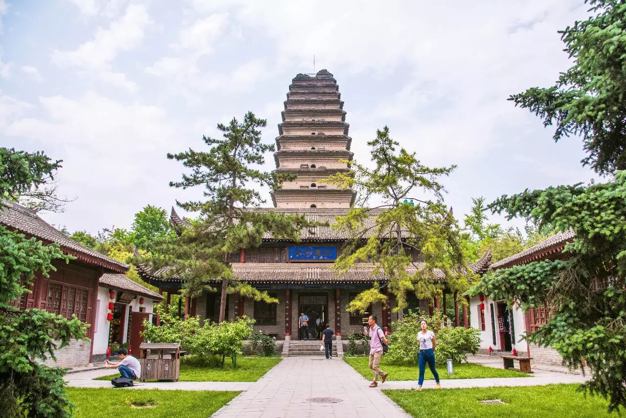 存留至今的唐代长安地标性建筑小雁塔