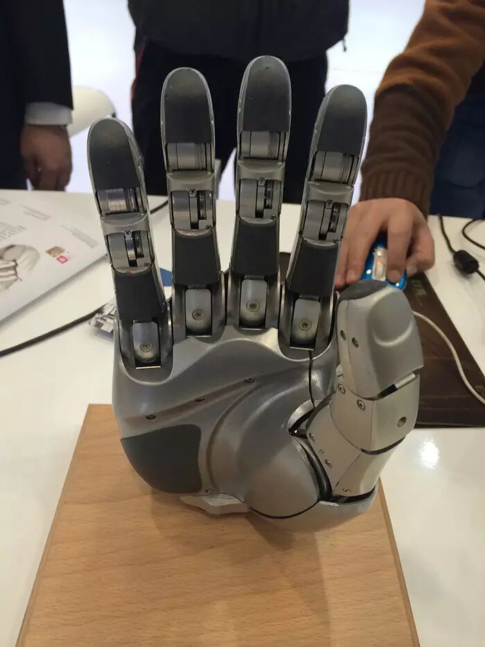 机器人五指灵巧手