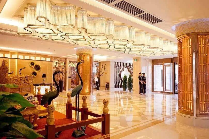 夏日周末 |延安一家铁板烧居然可以集齐世界美食地图?还有谁比ta任性!