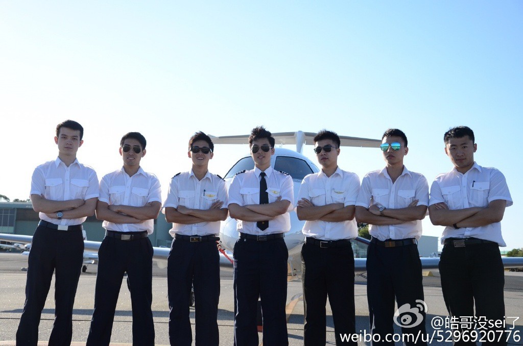 围观神马国民老公上铺小哥出柜了