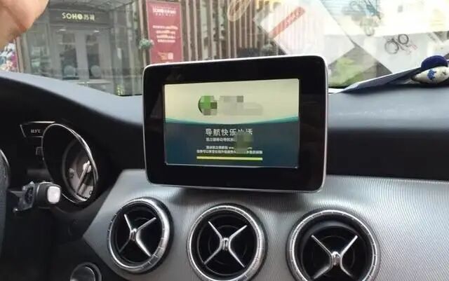 倒车怎么打方向盘图解 倒车还不会打方向盘不用慌老司机前来支招新手要记好