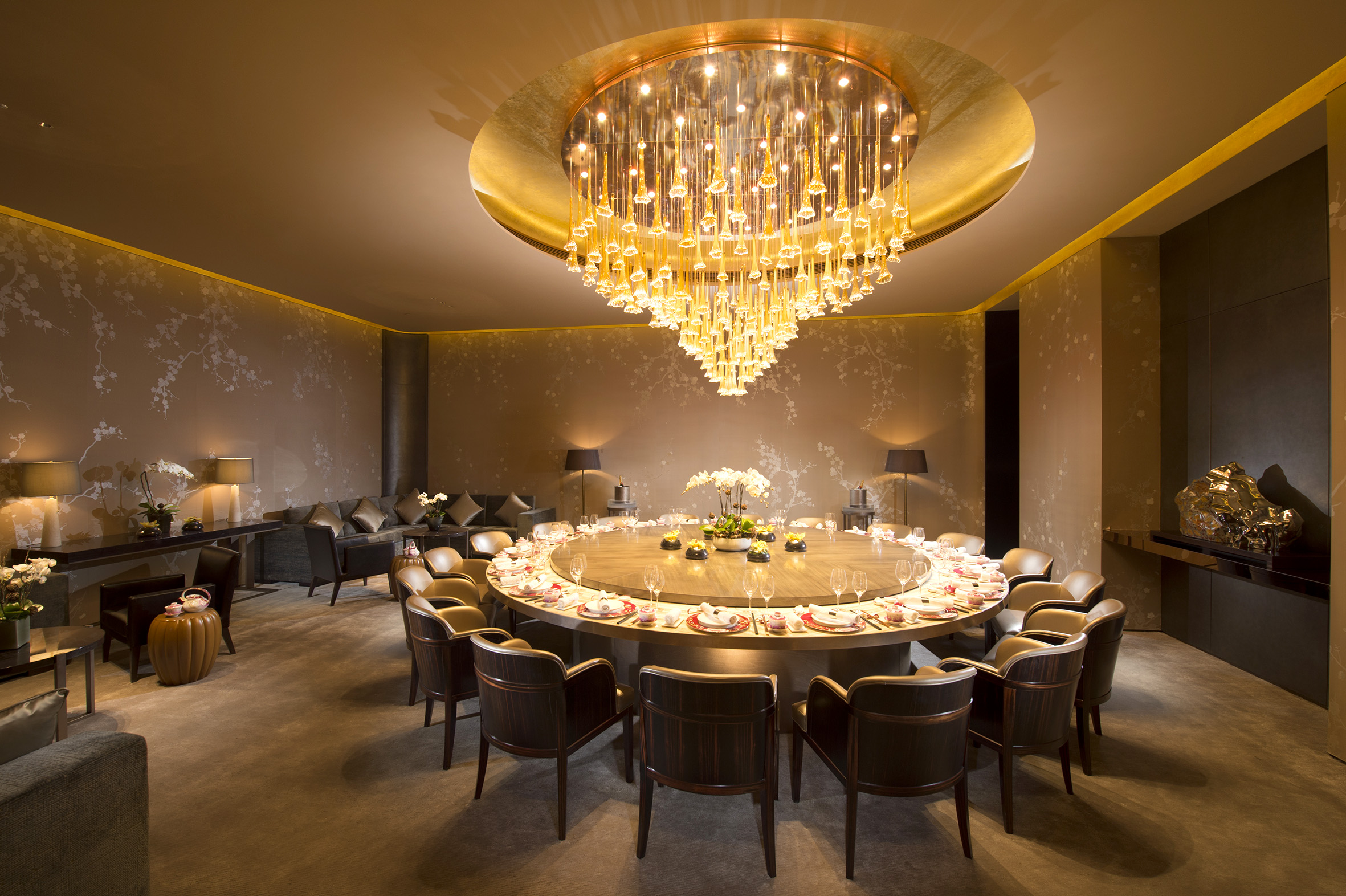 快带她来这些酒店吃大餐!